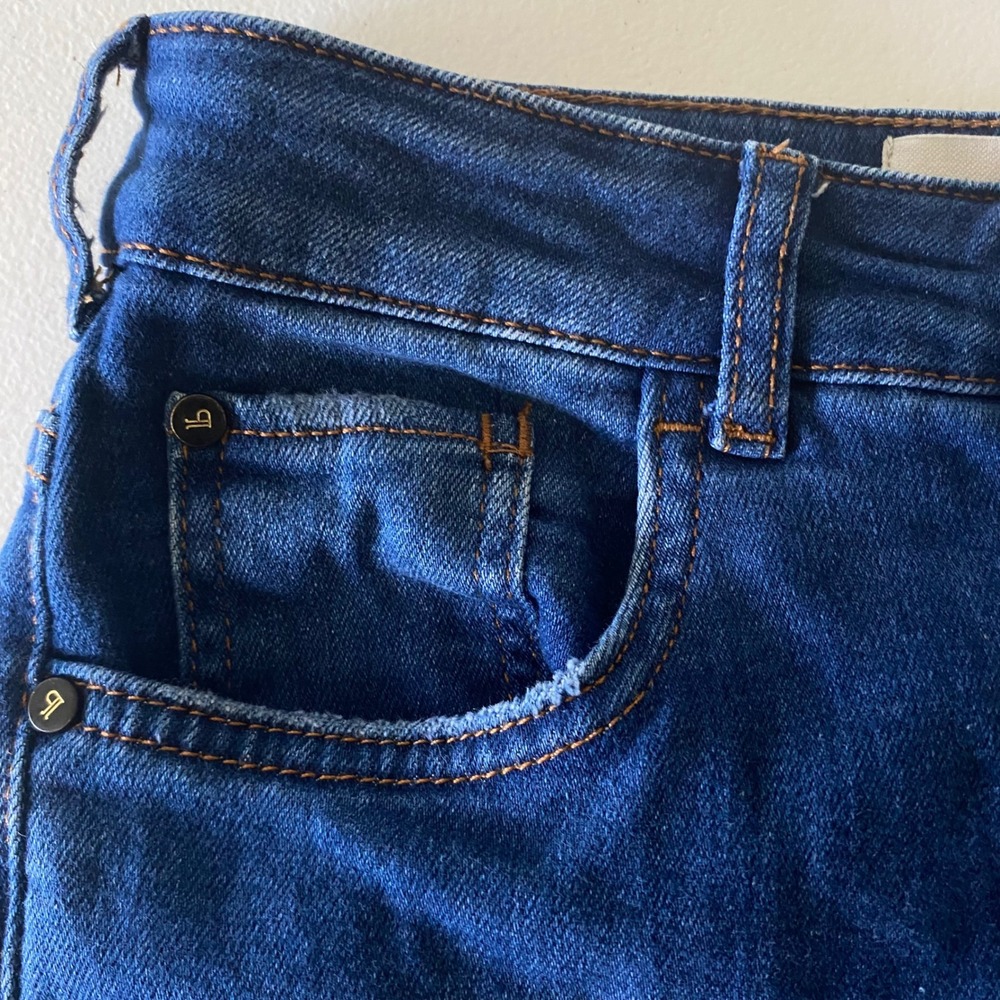 Pilcro Women's High Rise Flare Jeans Medium Wash Blue‎ Size 27 - Picture 4 of 10